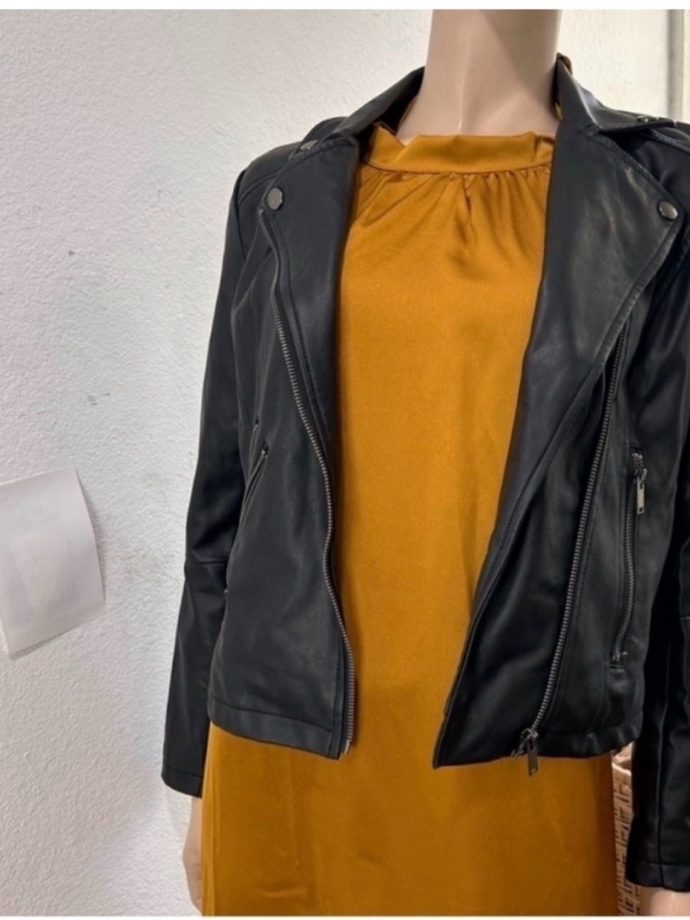 Coffee shop Black Faux Leather Moto Jacket - Sleek Zip Detail - Picture 3 of 16